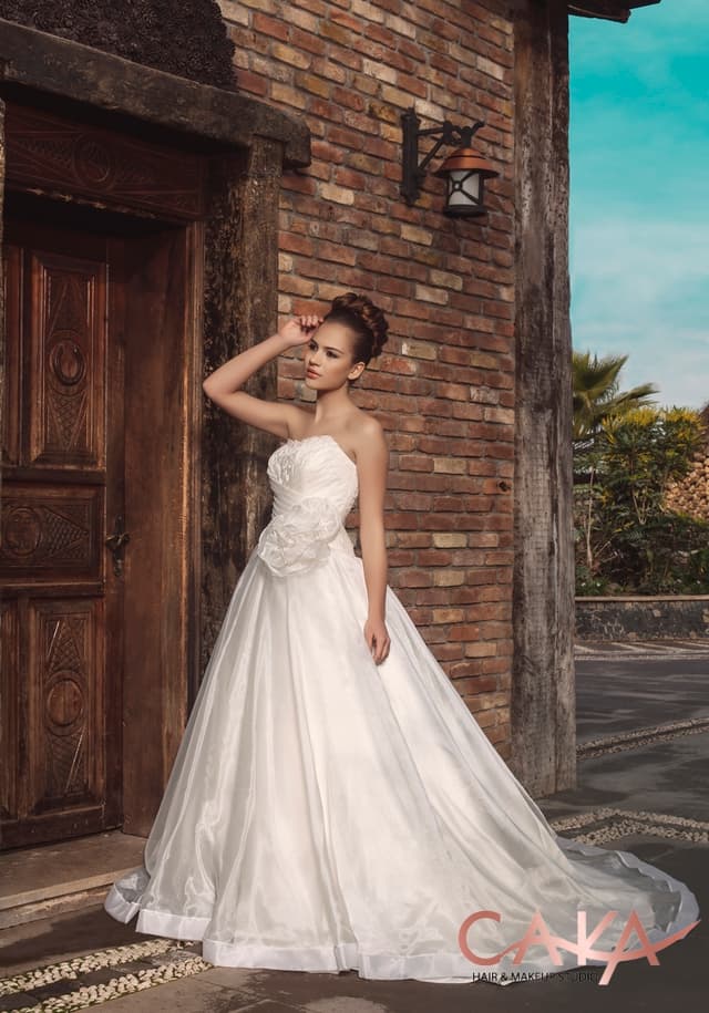 Gelin Saç Modeli 23